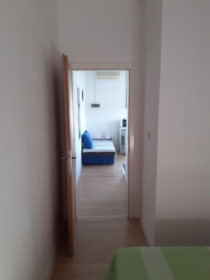 Apartmani Maslina Zuljana Ngoại thất bức ảnh