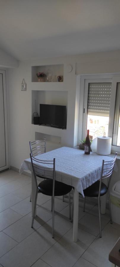 Apartmani Maslina Zuljana Phòng bức ảnh