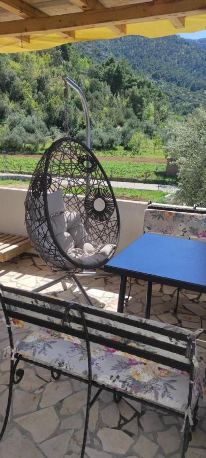 Apartmani Maslina Zuljana Ngoại thất bức ảnh